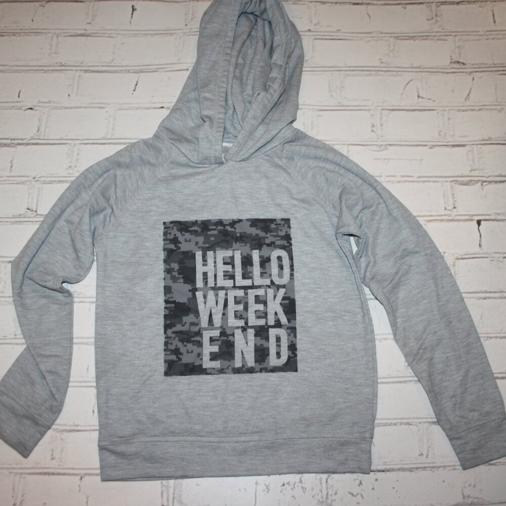 🌞 “Hello Weekend” Hoodie – Boys L (10/12)